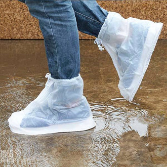 2 Pcs Waterproof Reusable Shoes Cover - Keep Your Shoes Dry and Clean!